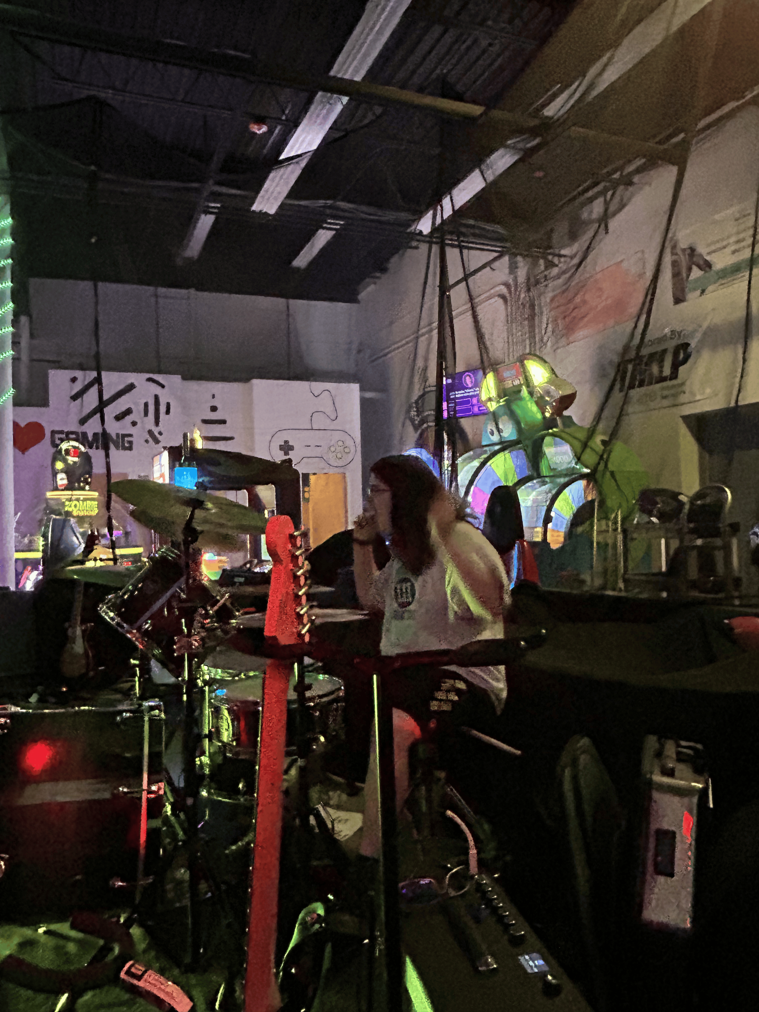 Bar-arcade gig